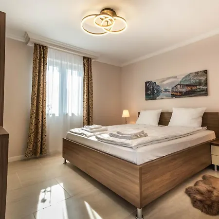 Provence Apartment Arad Exterior photo